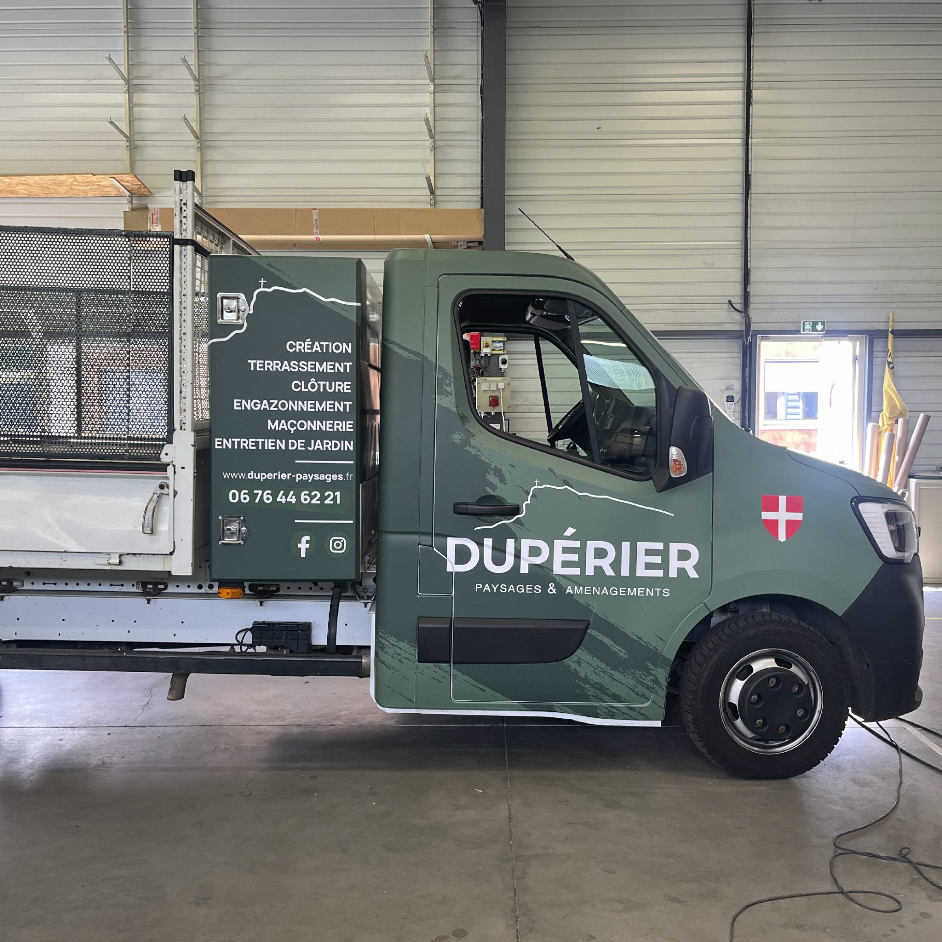 Covering utilitaire — Dupérier Paysage, vue 2